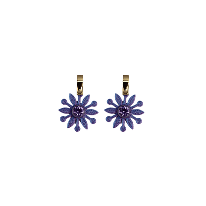 Aretes 3D Flor y Baño de Oro 24k