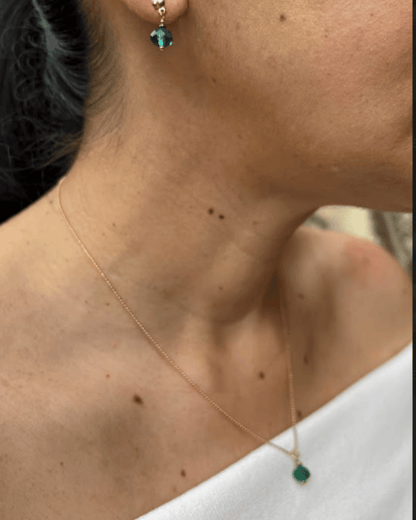 Conjunto de Aretes + Cadena - Baño en Oro 24k