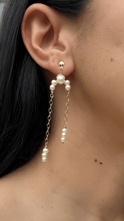 Aretes Con Baño de Oro 24 Kilates y Vidrio Perlado
